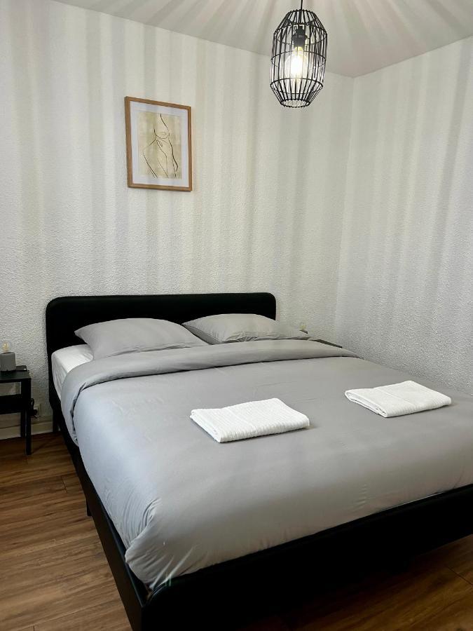 Appartements Rue Des Jardins 佩皮尼昂 外观 照片